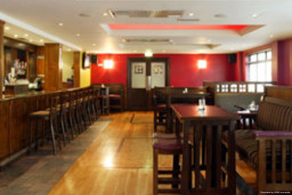 The Valley Hotel (Augher)